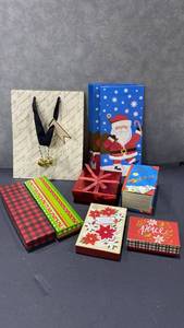 lot 2049 image: Holiday bags and boxes