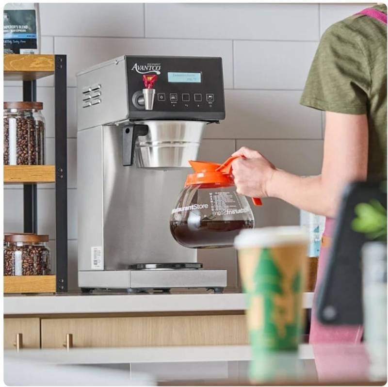 lot 39698 image: Avantco CMAD1 Digital Automatic Coffee Maker with 1 Decanter Warmer - 120V, 1,600W - Retail $650