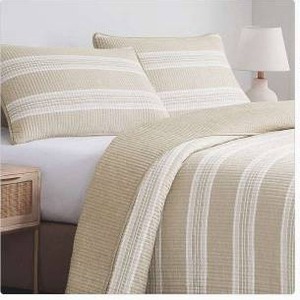 lot 12808 image: Orchard Road Heathered Stripe 3-Piece Queen Coverlet Set Tan