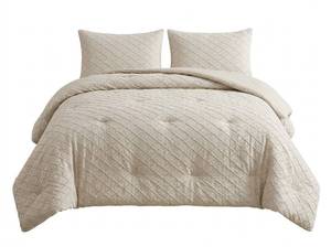 lot 12856 image: Jennifer Adams 3-Piece Queen Comforter Set w 2 Shams Yarn Dyed Woven