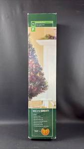 lot 90 image: Holiday Time 32 Inch Fiber Optic Tree
