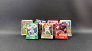 lot 95 image: 80s-90s Baseball Cards (Unsorted, Ungraded)
