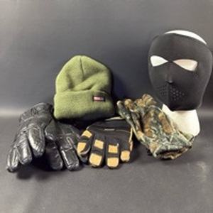 lot 118 image: Mens Winter Wear
