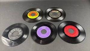 lot 145 image: Jukebox Classics Lot of 5 Vinyl 45 RPM Records Decca Capitol Columbia Dunhill