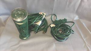 lot 257 image: Appear NEW Electric Outdoor Timer w Outlets with Dusk-to-Dawn Dial and Green Extension Cord with 3-Outlet End