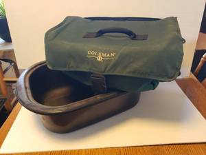 lot 328 image: Coleman Cooler Soft Bag with Hard Cooler Insert and Large Roasting Pan, 18 qt
