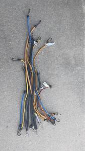 lot 268 image: NEW & Good Condition Bungee Cord Straps with Hooks