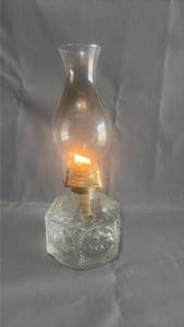 lot 277 image: 15 Inch Oil Lamp with Embossed Glass Base