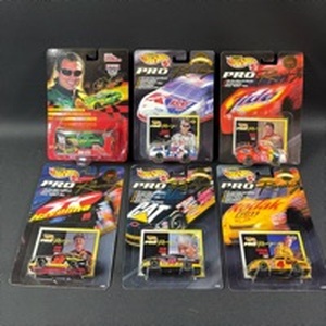 lot 402 image: Gems in this lot Hot Wheels Pro Racing Die-Cast Race Cars in Original Blister Packs 1997 and 50th Anniversary NASCAR Drivers,