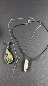 lot 423 image: 2 Wire-Wrapped Stone Pendants and Strength Cross Necklace