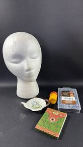 lot 437 image: Odds and Ends Vintage and Modern