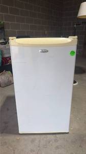 lot 237 image: COLD Whirlpool Mini Fridge & Freezer