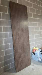 lot 516 image: 8 Foot Table - Good Table