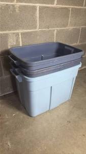 lot 602 image: (3) Rubbermaid Roughneck Totes