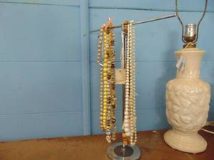 lot 3030 image: Necklace Holder with Necklaces