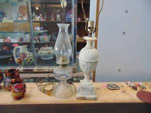 lot 3034 image: Pair of Electric Lamps