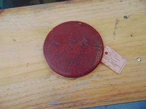 lot 3041 image: Fox and Hound Mirrored Compact