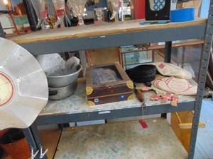 lot 3073 image: Contents of Shelf - Aluminum Ware - Ladies Hat and Ladies Gloves