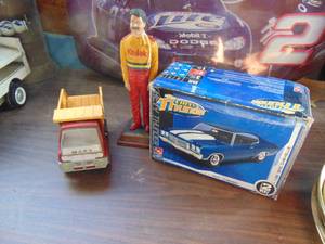 lot 3973 image: Kit car, tonka and Nascar figure