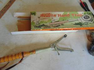 lot 3991 image: Western skeet thrower in box
