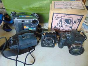 lot 3114 image: Selection of Cameras