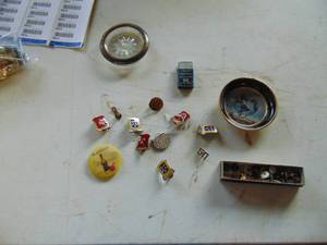 lot 3154 image: Selection of Pins - Vintage Smalls