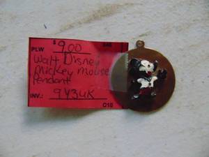 lot 3157 image: Vintage Mickey Mouse Button - pendant
