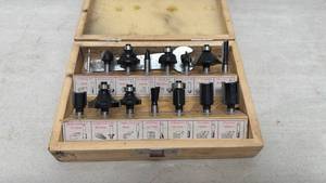 Router Bit Set 15-Piece Wood Working Bits with Case