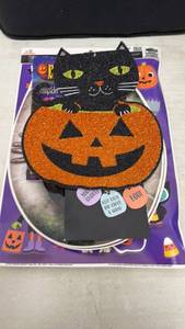 lot 82 image: Halloween Decoration Lot
