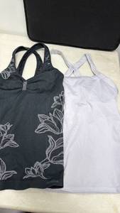 lot 94 image: Womens Racerback Tank Top 2-Pack