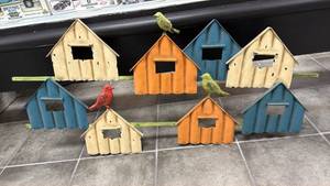 lot 111 image: Decorative Metal Wall Art - 8 Bird Houses w 3 Birds