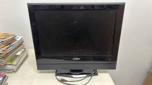 lot 115 image: Insignia 21 LCD Television with Stand and Power Cable