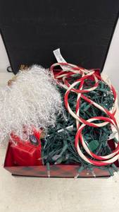 lot 187 image: Christmas Decoration Lot