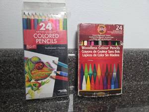 lot 270 image: Lot of 2 Colored Pencil Sets Be Creative  Artist Quality and Koh-i-noor Woodless