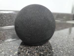 lot 276 image: Amazon Echo Dot Smart Speaker 2nd Generation