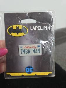 lot 292 image: DC Comics Batman Gotham City Im Batman Lapel Pin