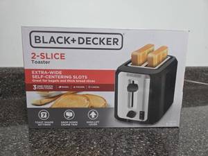 lot 315 image: BLACKDECKER 2-Slice Toaster Extra-Wide Slots TR7827-BD