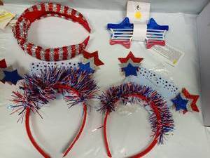lot 2063 image: Patriotic Set- Light-Up Star Sunglasses and Party Headband Lot - Retail $0