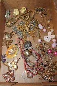lot 5114 image: Misc. Jewelry and More