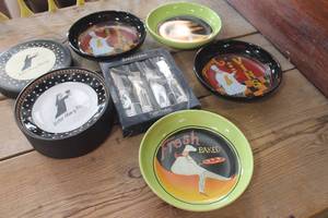 lot 5180 image: Plates, Bowls and More