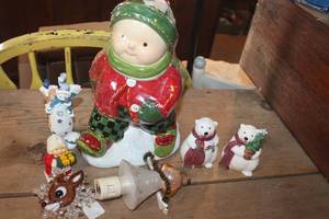 lot 5193 image: NIP Christmas Cookie Jar and More