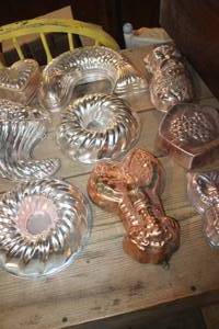 lot 5232 image: Vintage Vintage Jello Molds