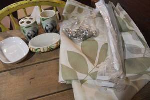 lot 5245 image: Bathroom Soap Dish, Shower Curtain and More