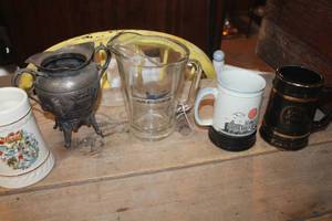 lot 5268 image: Vintage Coffee Mugs and More