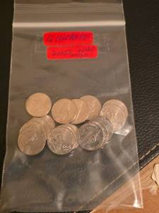 lot 65 image: Lot of 16 nickles