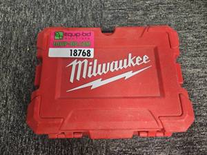 lot 18768 image: Milwaukee 3 Point Laser Cat. w USB Cable and Hard Case  Model 3510-20