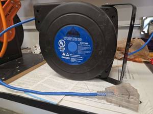 lot 18784 image: CopperPeak 50FT 14AWG Retractable Cord Reel Model  CP1814-50