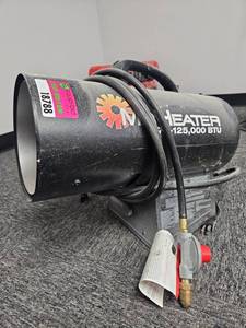 lot 18788 image: Mr. Heater 75-125,000 BTU Portable Propane Forced Air Heater