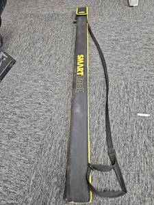 lot 18789 image: M-D Building Products SmartTool Digital Level w Soft Carry Case