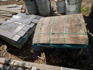 lot 21959 image: Two Pallets Lot of Gray Wood-Look Luxury Vinyl Plank Flooring in Cartons